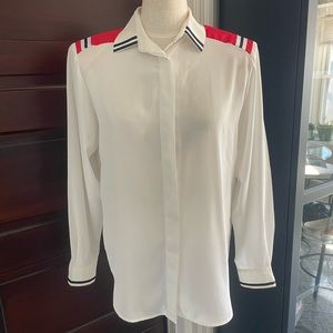 Notations size 10 blouse made of polyester